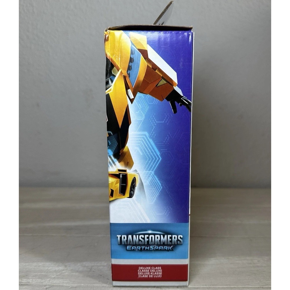 Transformers Toys EarthSpark Deluxe Class Bumblebee Action Figure - Picture 4 of 6